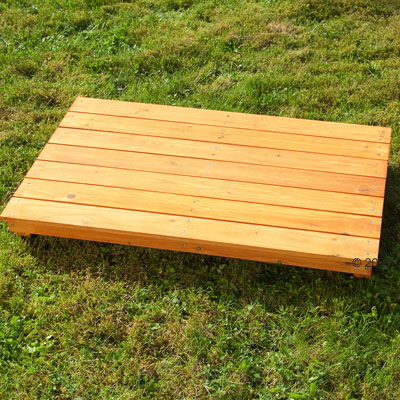Terrasse pour niche � toit plat Woody - L 78 x l 50,5 x H 7 cm pour niche taille S