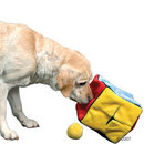D� en peluche avec 4 balles de jeu - - environ 21 cm