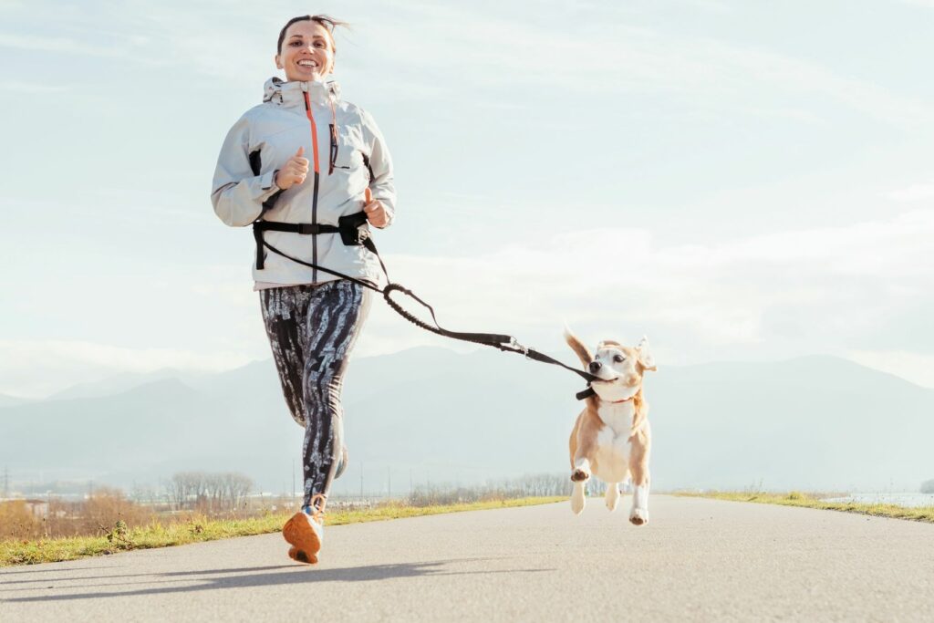 courir avec un chien