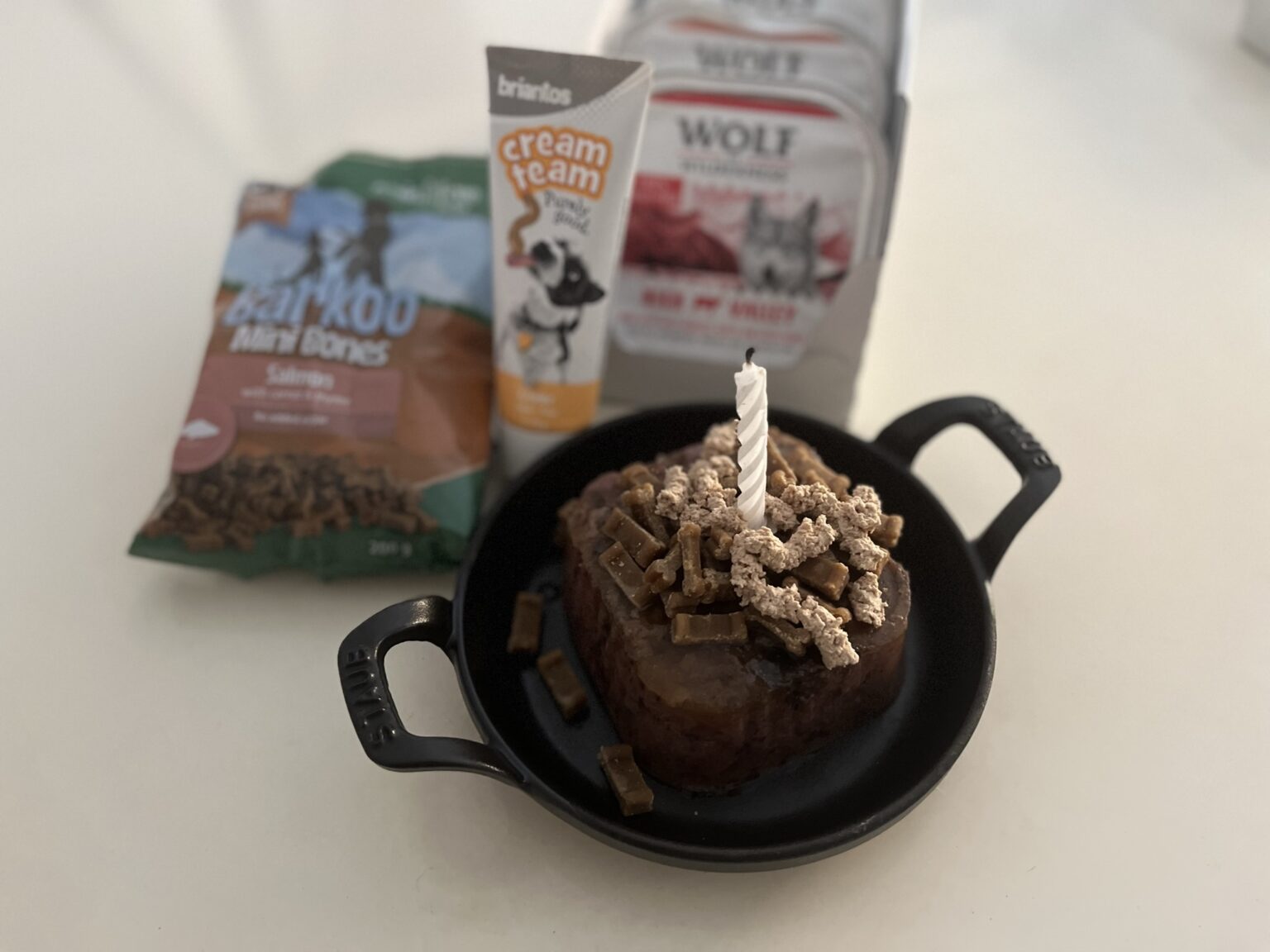 Recette de gâteau pour chien fait maison : 3 idées irrésistibles